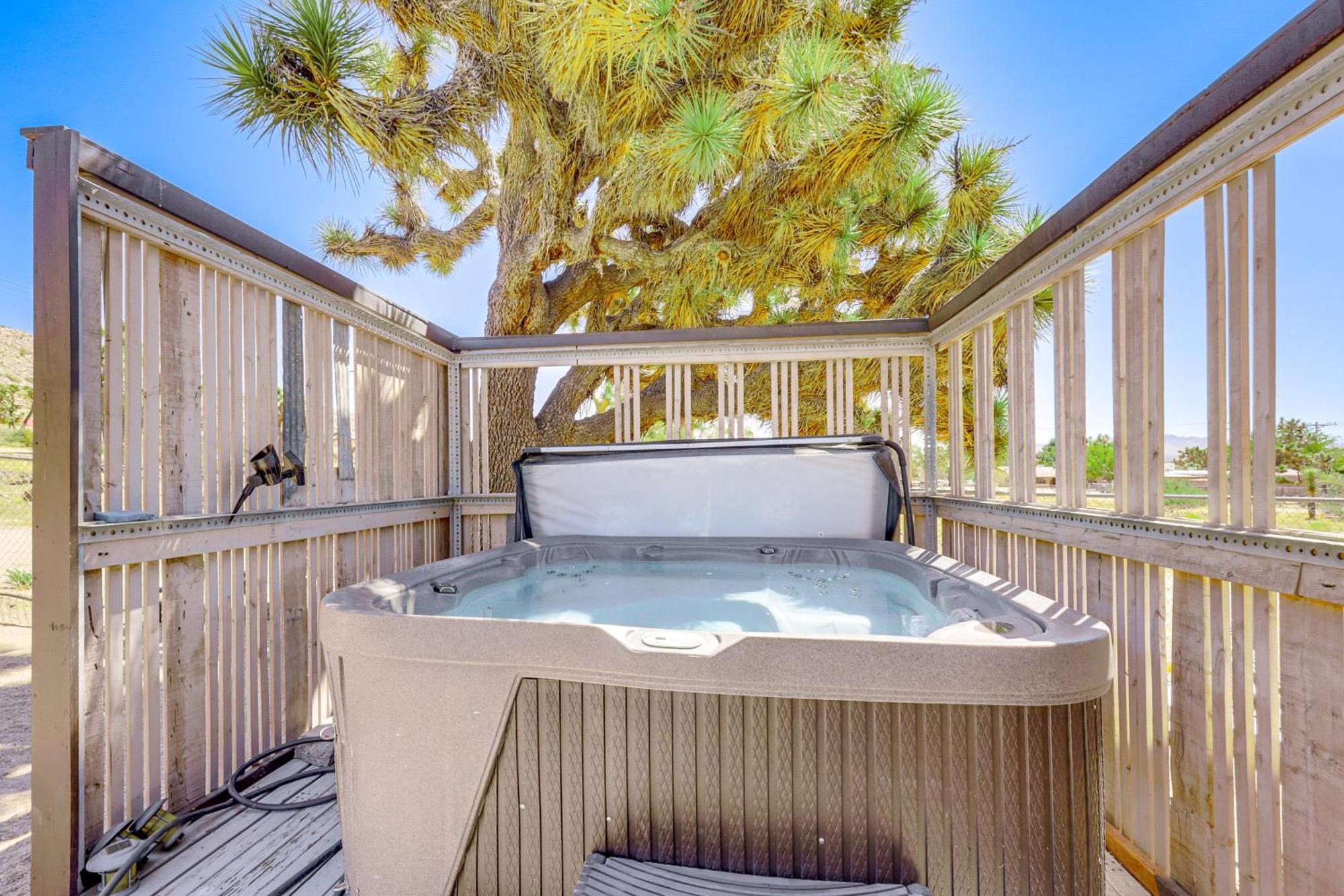 Yucca Valley Oasis With Hot Tub, Near Joshua Tree! Exterior foto
